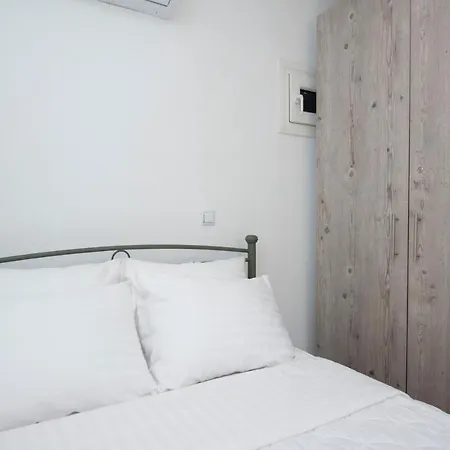 Superior Beachfront 1 With View To The Aegean Sea